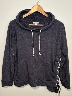 Maette Gray Hoodie Large